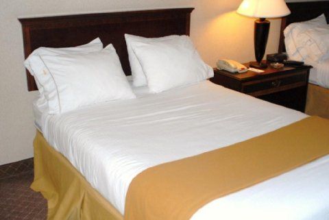 Holiday Inn Express Waterbury Kültér fotó